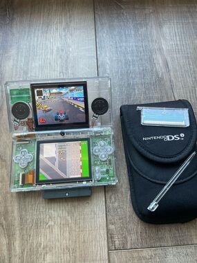 Nintendo DS Transparent Clear Shell  with Carry Pouch and clear Stylus